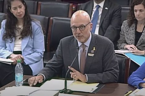 'We're losing the narrative': Rabbi warns Hamas' PR strategy is working, fueling rise in hatred of Jews