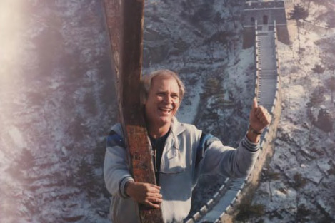 Arthur Blessitt, evangelist with world record for longest pilgrimage, dies at 84