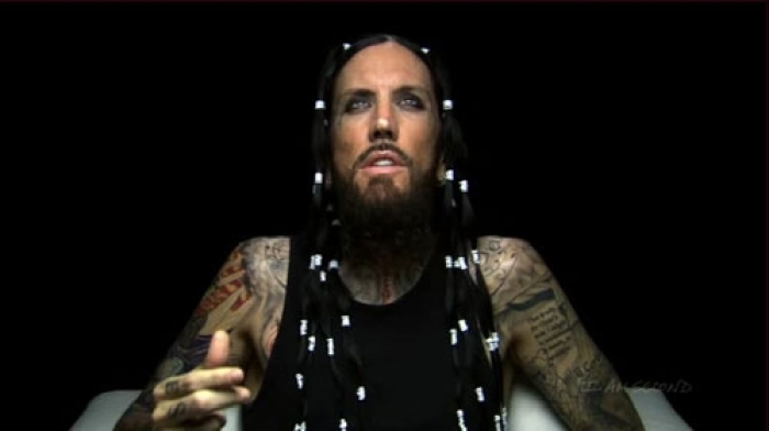 Former Korn guitarist Brian 'Head' Welch giving his testimony about a drug-fueled life before coming to Christ and subsequently quitting drugs and the band in an I Am Second video.