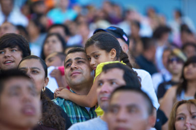 Those attending the two-day Festival de Esperanza (Festival of Hope), headlined by Franklin Graham, were first treated to mariachi and Latin-flavored music performed by Christian artists on June 25-26, 2011 in Los Angeles, California.