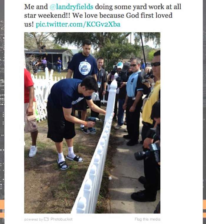 New York Knicks Jeremy Lin (front) and Landry Fields participated in several community service projects during 2012 All-Star Weekend in Orlando, Fla. Lin tweeted about the work, which he saw as an expression of God's love, on his Twitter page.