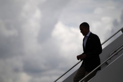 U.S. President Barack Obama arrives in Richmond, Virginia, July 14, 2012. Obama travelled to Virginia on Saturday for campaign events.