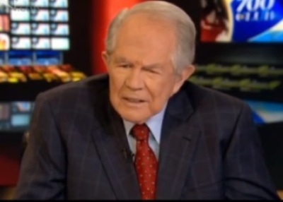 Pat Robertson speaks on the extramarital affair of General David Petraeus on the Nov 12, 2012 episode of CBN's 'The 700 Club.'