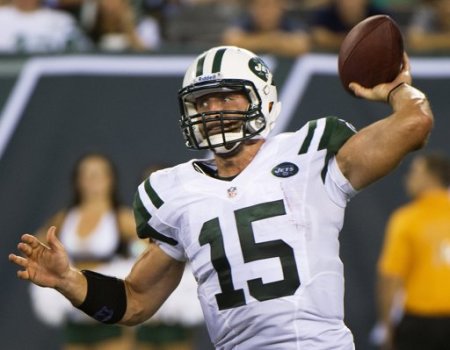 New York Jets quarterback Tim Tebow passes against the Carolina Panthers in the fourth quarter of their pre-season NFL football game in East Rutherford, New Jersey in this file photo taken August 26, 2012.