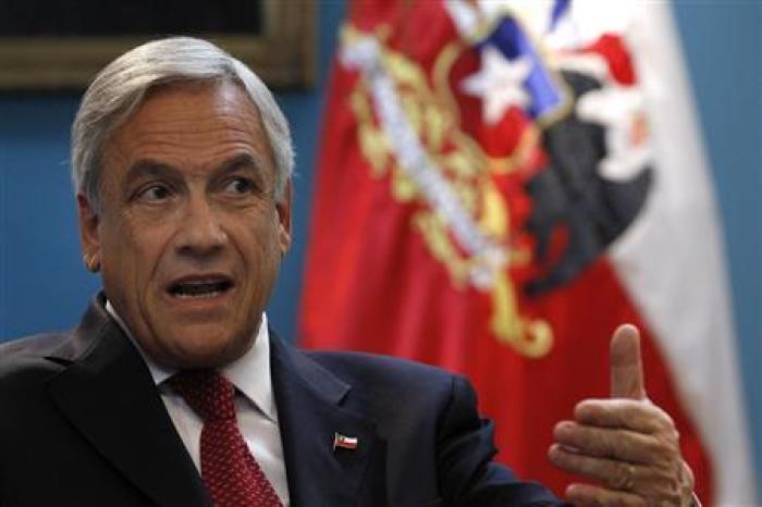 Chile's President Sebastian Pinera answers a question during a Reuters Latam summit interview at the Presidential Palace in Santiago June 1, 2012.