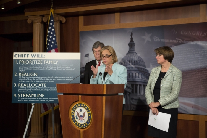 (L to R) Sens. Roy Blunt (R-Mo.), Mary Landrieu (D-La.), and Amy Klobuchar (D-Minn.) introduce the Children in Families First (CHIFF) bill.