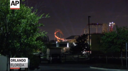 A Florida roller coaster has reopened after stranding a dozen riders for 2 hours.