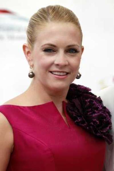 U.S. actress Melissa Joan Hart, who stars in the television series 'Melissa and Joey', poses during a photocall at the 51st Monte Carlo Television Festival in Monaco June 8, 2011.