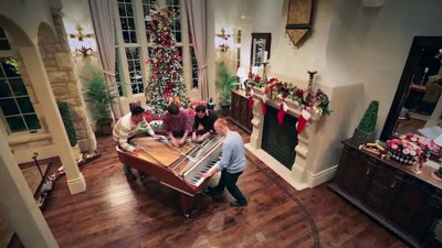 The Piano Guys perform 'Angels We Have Heard on High' in this viral video.