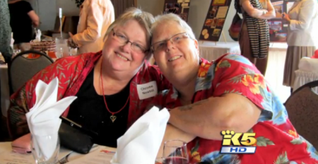 Methodist pastors Christie Newbill (l) and Joanne Brown (r) defied their church and got married to each other on Dec. 7, 2013, in Seattle, Wash.