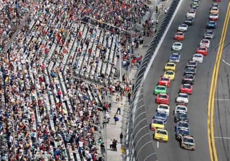 Duck Commander will sponsor the 2014 NASCAR Sprint Cup race at Texas Motor Speedway in April.