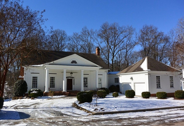 The house at 5617 Saint James Ct, Richmond, Va, where ex-pastor Geronimo Aguilar reportedly lived with his family before he was forced to leave due to the sex scandal.