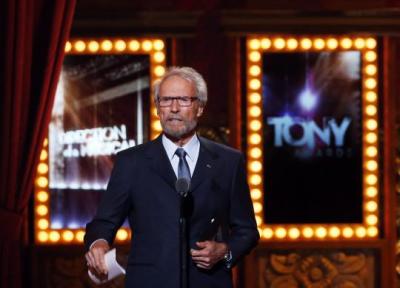 Clint Eastwood presents an award.