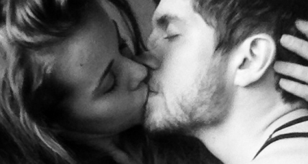 Jessa Duggar kisses her new husband, Ben Seewald.