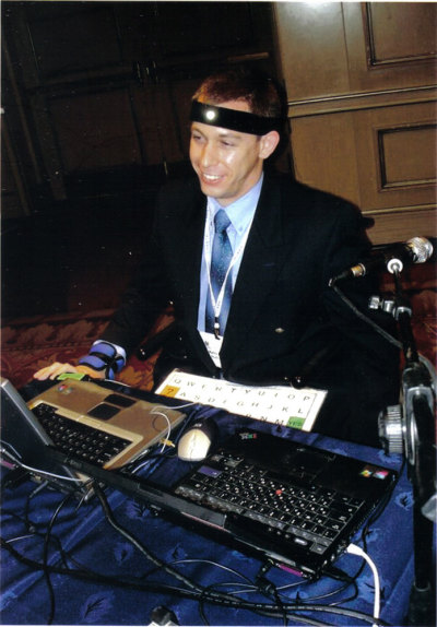 Martin Pistorius giving a presentation at an international conference in Israel in 1996.