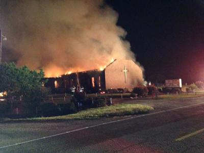 Federal investigators suspect lightning may have caused the fire at Mount Zion African Methodist Episcopal Church in Greeleyville, South Carolina.