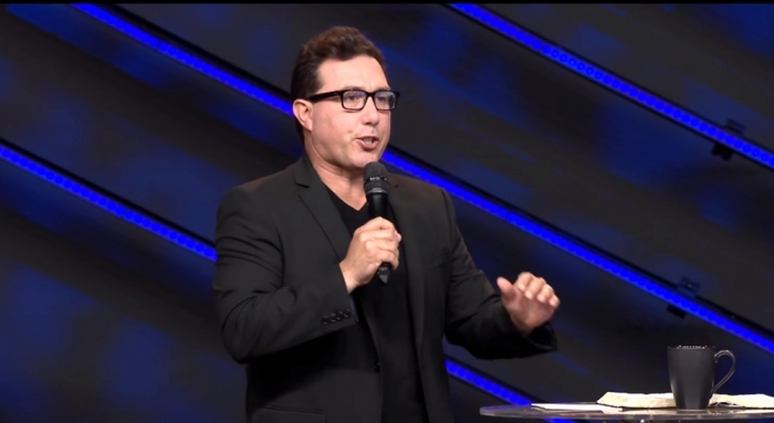 Pastor Sergio de la Mora speaking at Saddleback Church in Lake Forest, California, July 19, 2015.