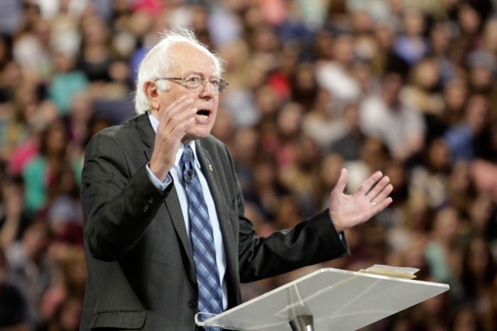 U.S. Democratic presidential candidate Sen. Bernie Sanders, I-Vermont, delivers an address to Liberty University students at the school in Lynchburg, Virginia, September 14, 2015.