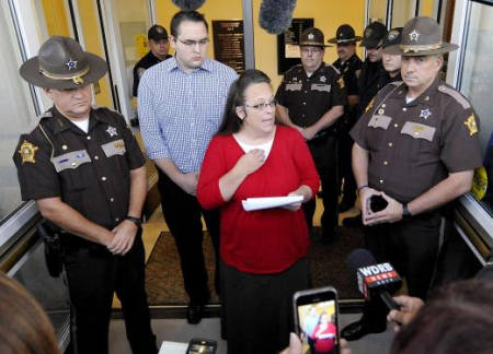 Kim Davis addresses the media just before the doors are opened to the Rowan County Clerk's Office in Morehead, Kentucky, September 14, 2015.