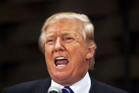 U.S. Republican presidential candidate Donald Trump gives an address at an event organised by the Greater Charleston Business Alliance and the South Carolina African American Chamber of Commerce in North Charleston, South Carolina, September 23, 2015.