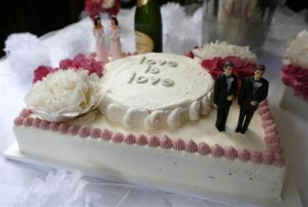 A wedding cake at a reception for same-sex couples is seen at The Abbey in West Hollywood, California, July 1, 2013.