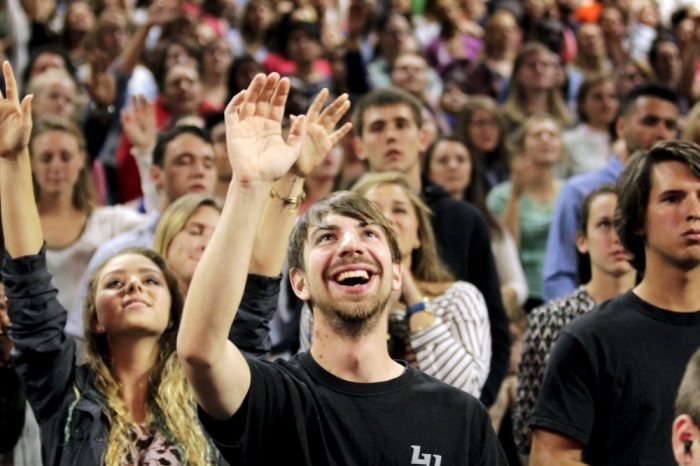 Fred Mitchell sings during a worship service before U.S. Democratic presidential candidate Sen. Bernie Sanders (I-VT) delivers an address to Liberty University students at the school in Lynchburg, Virginia, September 14, 2015.