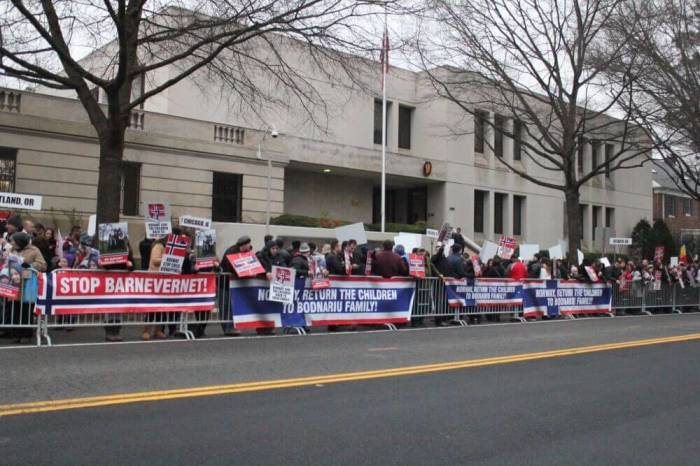 Hundreds of Romanian Pentecostals from all over the United States and Europe gathered at the Norwegian Embassy in Washington, D.C. on Jan. 8, 2016 to urge the Norwegian government to free the five children seized from the Bodnariu family by child protective services in November.