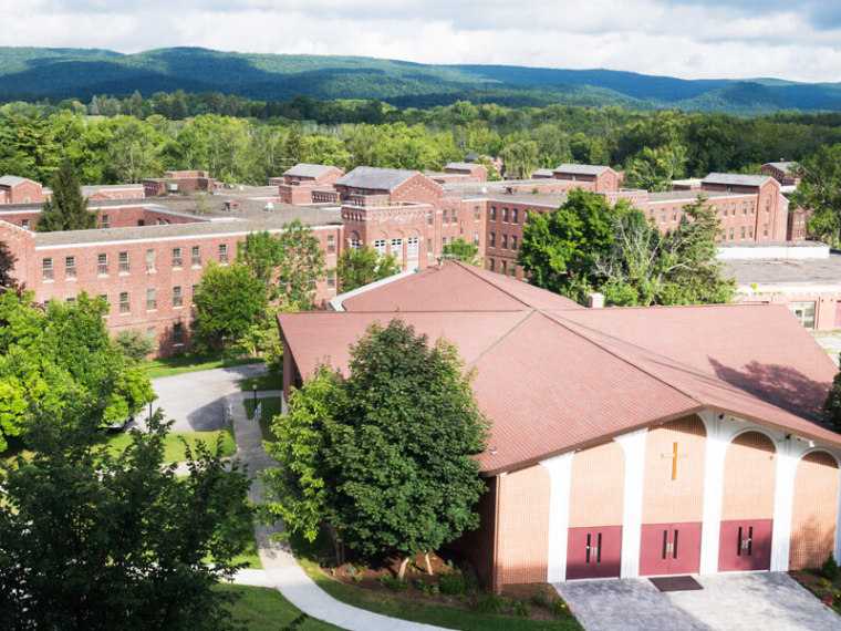 The new Evangelical Center, which is located on the 70-plus-building campus of Olivet University about 70 miles north of New York City, replaces WEA’s former Evangelical Center that opened in Binghamton, New York in 2010. The new facility will include a chapel, residential halls, office buildings, classrooms, auditoriums and a cafeteria.