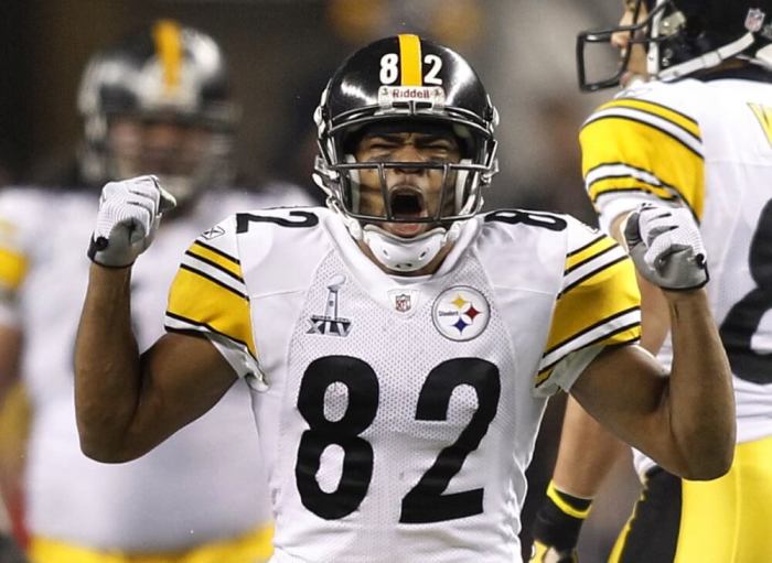 Pittsburgh Steelers wide receiver Antwaan Randle El celebrates a catch in the first half against the Green Bay Packers during the NFL's Super Bowl XLV football game in Arlington, Texas, February 6, 2011.