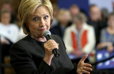 Democratic presidential candidate Hillary Clinton speaks at a campaign event in Knoxville, Iowa January 25, 2016.