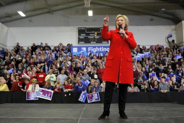 U.S. Democratic presidential candidate Hillary Clinton speaks during a 'Get Out to Caucus' rally in Cedar Rapids, Iowa January 30, 2016.