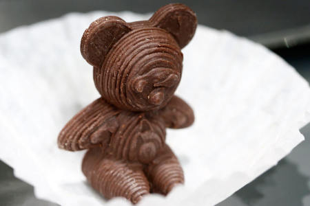 A chocolate bear printed with a 3D food printer of the company XYZprinting is seen the IFA Electronics show in Berlin, Germany, September 2, 2015.