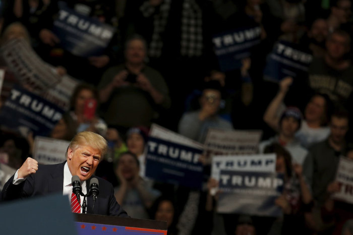 Republican U.S. presidential candidate Donald Trump speaks to supporters during a campaign rally in Warren, Michigan, March 4, 2016.