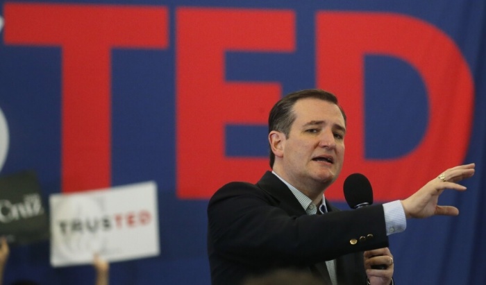 Republican U.S. presidential candidate Ted Cruz addresses a campaign rally after he received the endorsement of former Republican presidential candidate Carly Fiorina in Miami, Florida March 9, 2016.