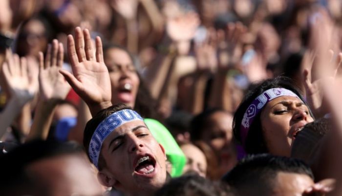 Thousands of Evangelical Christian joined the 'March for Jesus' in Sao Paulo, Brazil, on May 26, 2016.