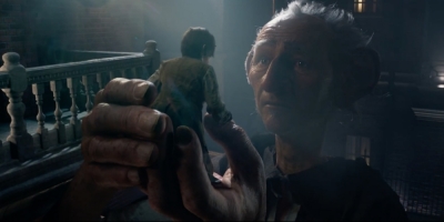 Movie still for 'The BFG,' 2016.