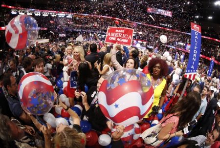 Balloons and confetti descends at the conclusion of the Republican National Convention in Cleveland, Ohio, U.S. July 21, 2016.