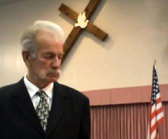 Florida Residents Tell Quran-Burning Pastor Terry Jones 'Not in Our Town'