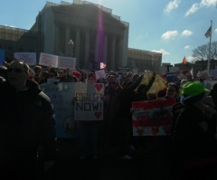 Gay Marriage Licenses Being Issued by New Mexico County Clerk, Claims Nothing Legally Prohibiting It