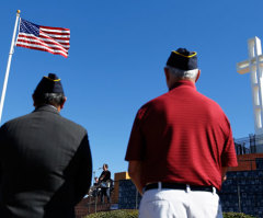 18 GOP Lawmakers Urge Court to Save 29-Ft Cross at Calif. War Memorial