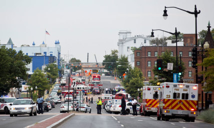 Navy Yard Shooting: At Least 10 People Shot; Multiple Fatalities; Washington on High Alert