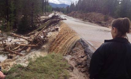 Salvation Army, Billy Graham Team Among Relief Effort Crews Deployed to Colorado in Wake of Flooding Aftermath