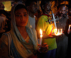 Scotland Minister Forgives Pakistani Suicide Bombers Who Killed His Mother