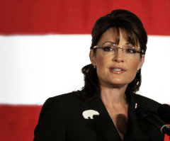 Sarah Palin Blasts 'War on Christmas,' 'Church of Government'