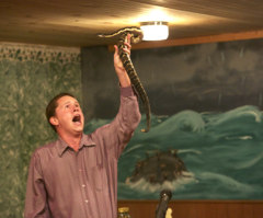 'Snake Salvation' Star Pastor Andrew Hamblin Pleads Not Guilty; Continues to Handle Snakes