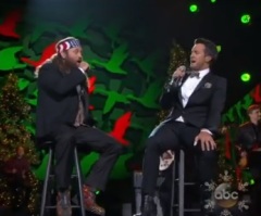 Duck Dynasty's Willie Robertson and Luke Bryan Duet 'Hairy Christmas' on CMA Christmas Special (VIDEO)