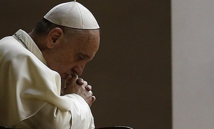 Pope Francis Prays for Safety and Religious Liberty of Mid-East Christians