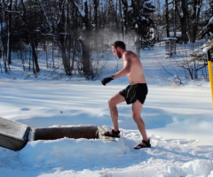 6 Outdoor Activities for When It's Really Cold Outside (VIDEO)