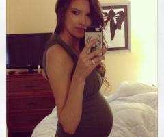 Kylie Bisutti, Former Victoria's Secret Model, Announces Homebirth 'God Willing!'