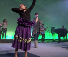 Praise God as Hawaiian Church Sings 'How We Worship' With Stunning Beauty (VIDEO)